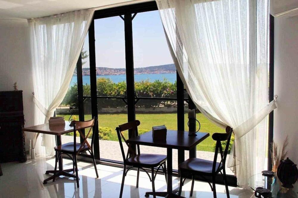 Cunda Sira Butik Otel Exterior photo